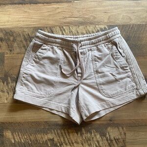 Athleta Women's Athletic Shorts in Light Brown